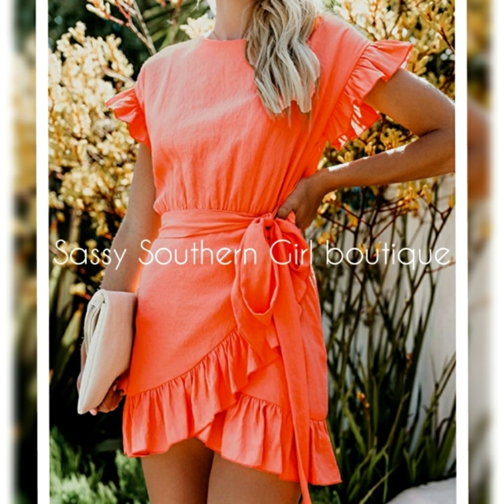 ⭐🆕 Orange ruffle wrap mini dress